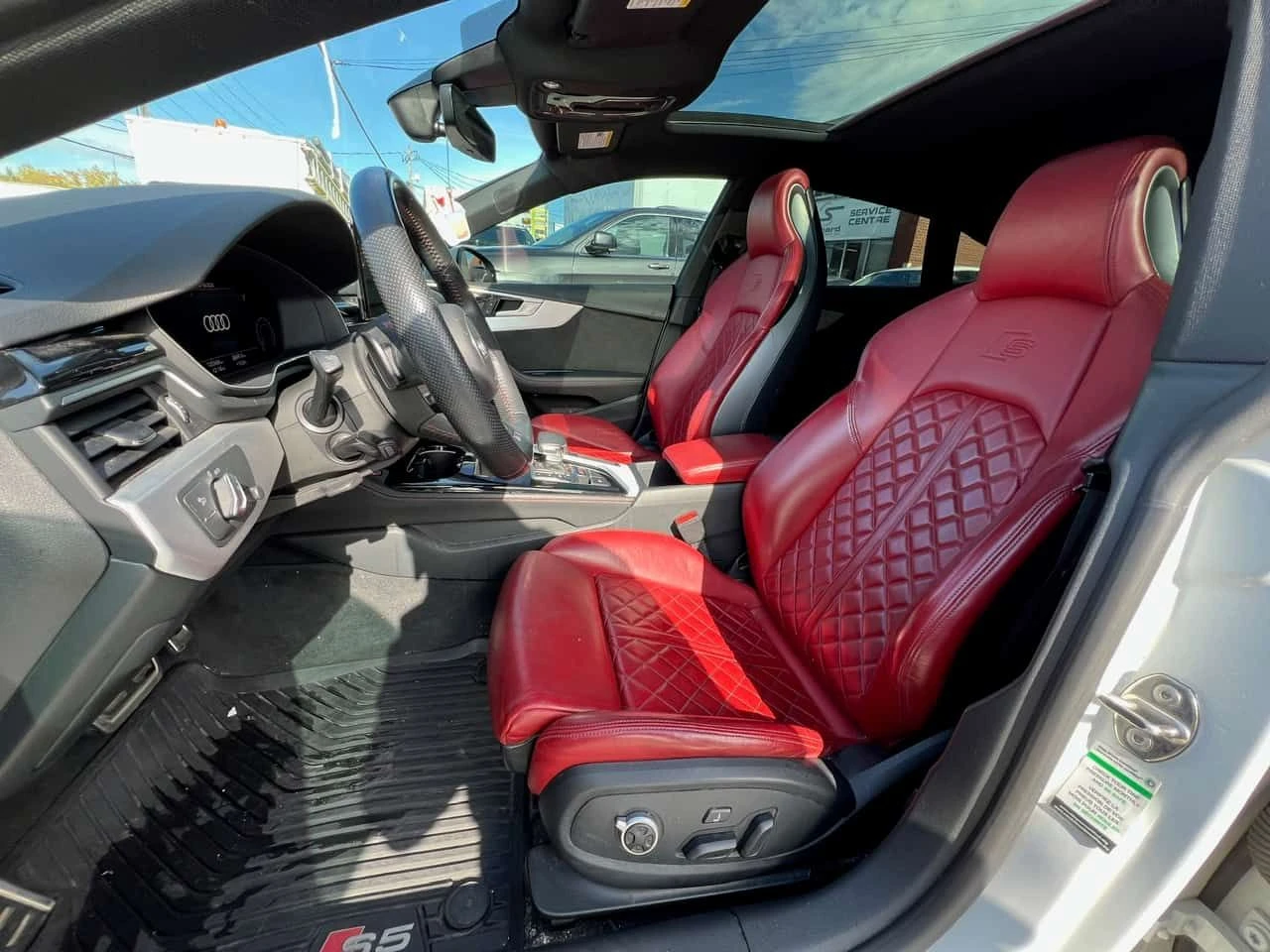 Audi S5 * Technik * CARFAX * Дистроник * Червен салон * , снимка 16 - Автомобили и джипове - 54210118