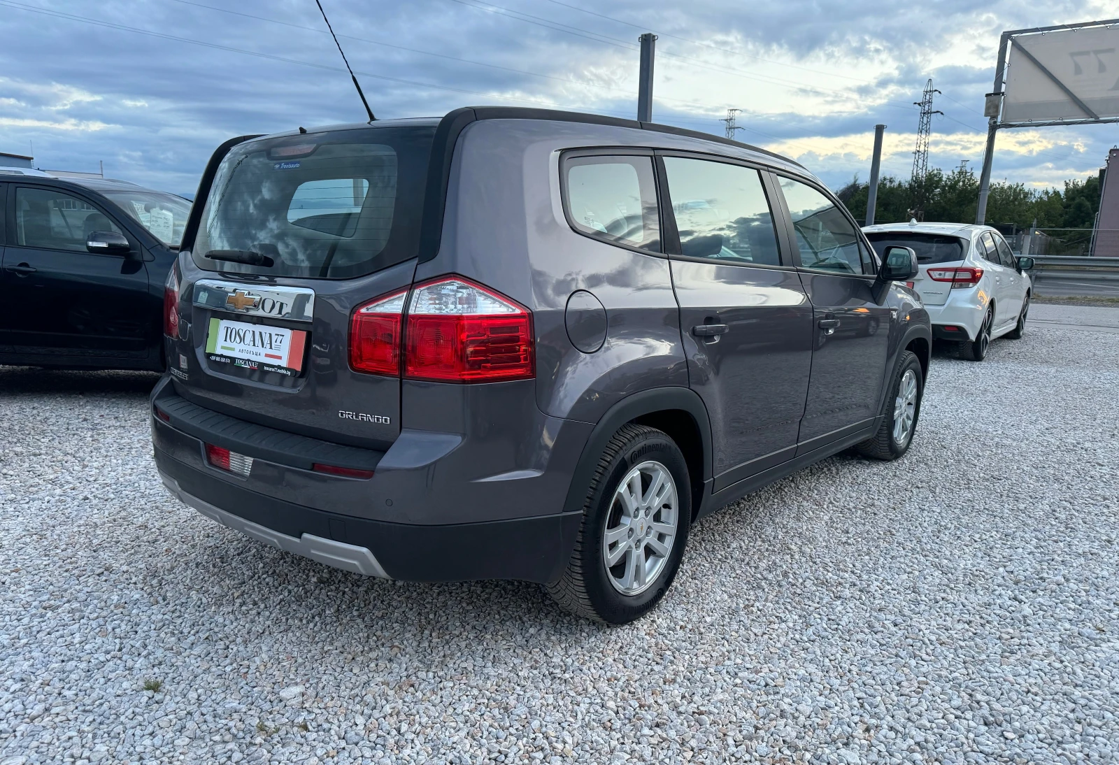Chevrolet Orlando 1.8i* Газ* 7 местен * Лизинг, снимка 5 - Автомобили и джипове - 54596344