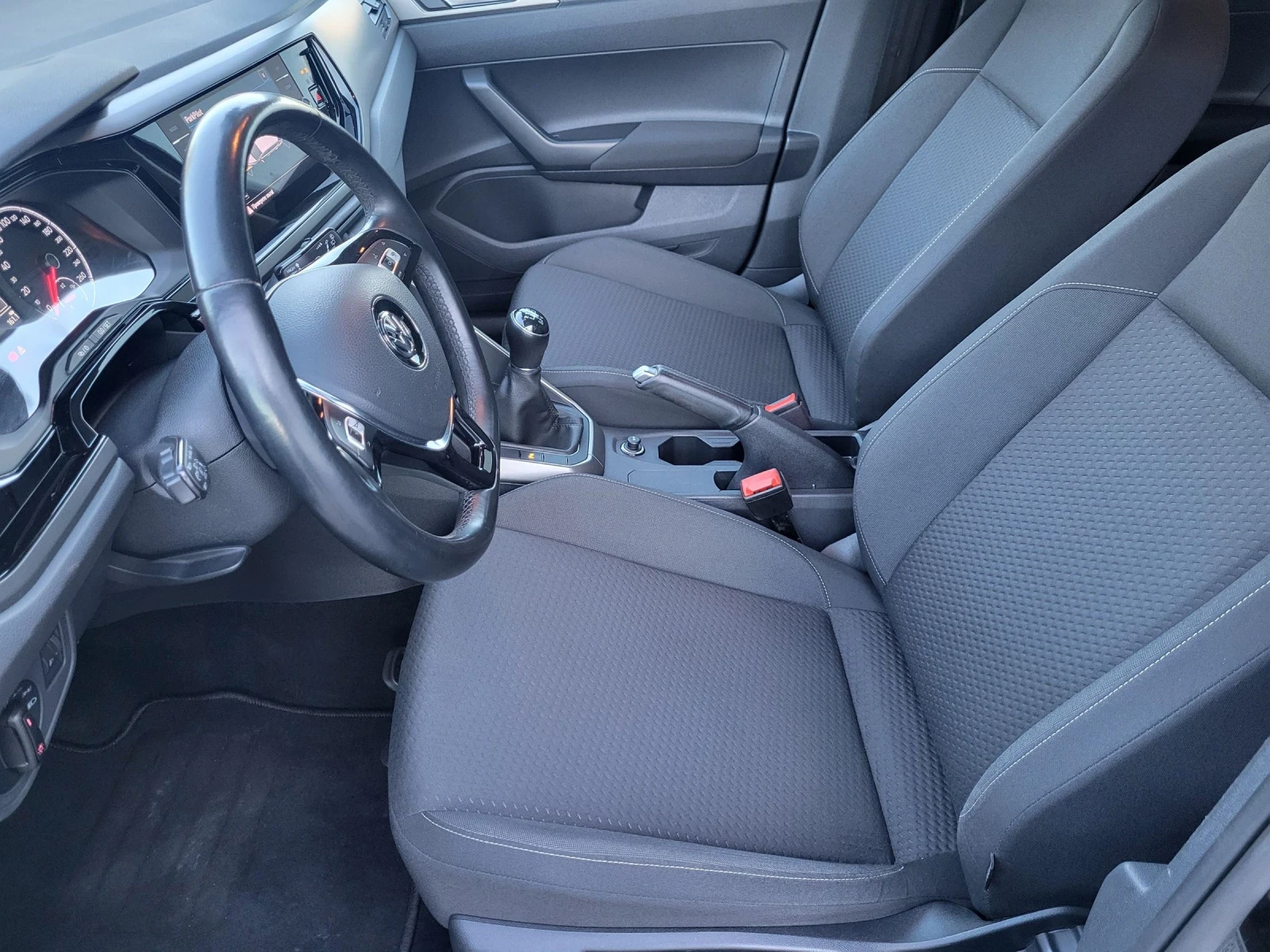 VW Polo R line, снимка 10 - Автомобили и джипове - 54745462