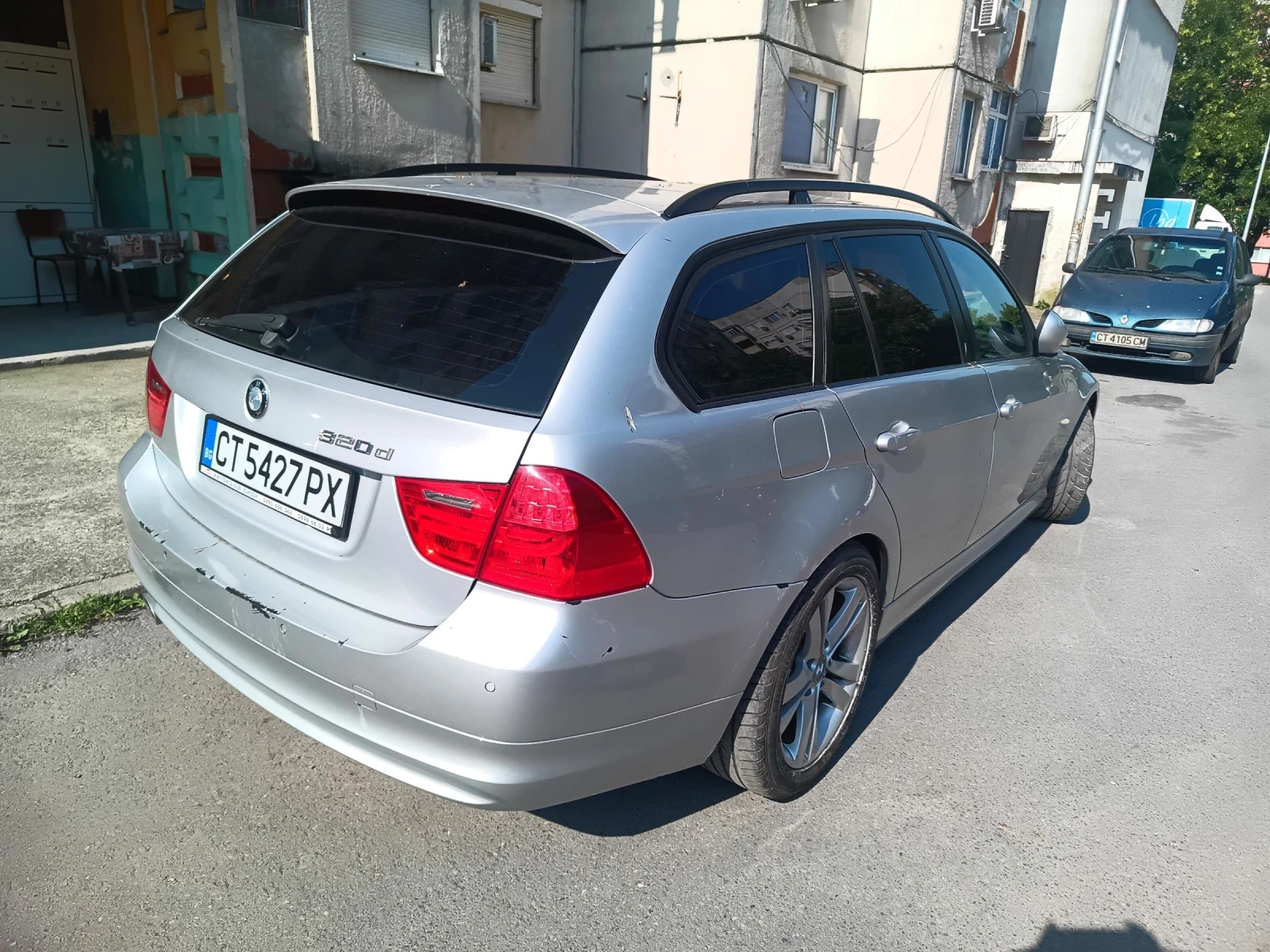 BMW 320, снимка 3 - Автомобили и джипове - 54873392