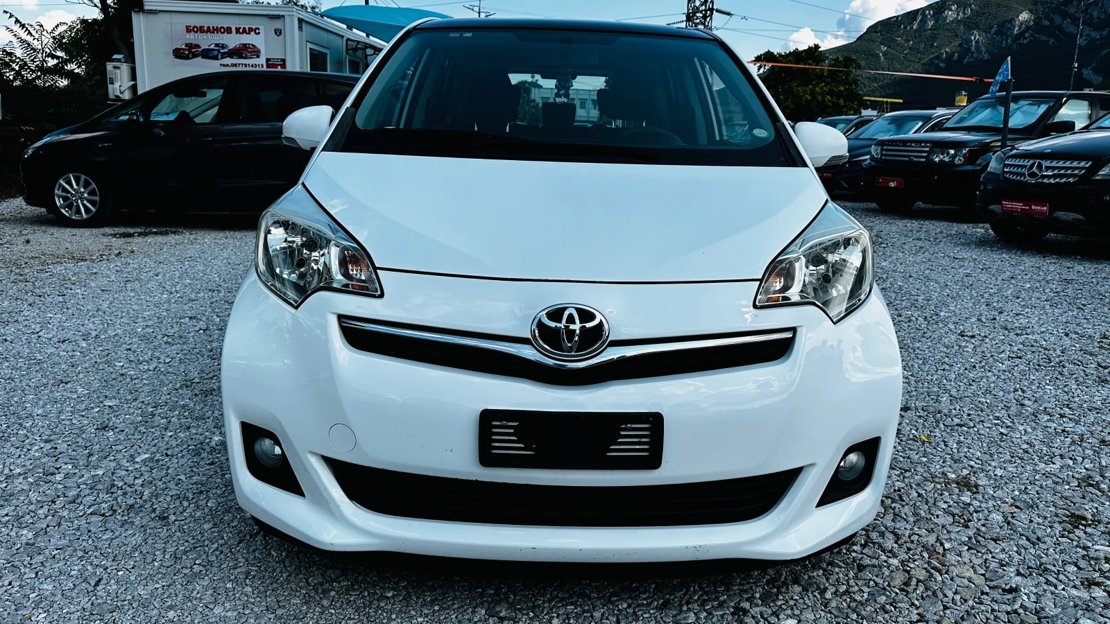 Toyota Verso S 1.3i-navi-automat-панорама-камера-Италия, снимка 2 - Автомобили и джипове - 55177698