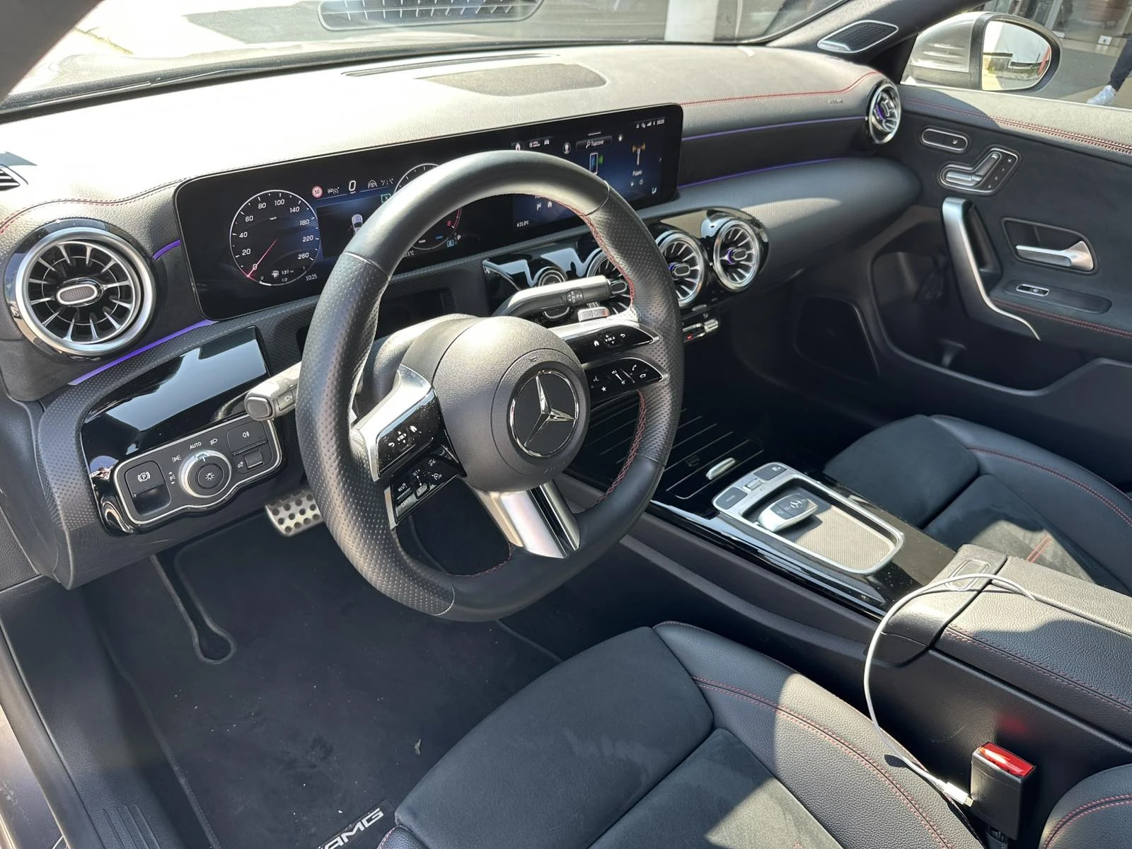 Mercedes-Benz CLA 200 AMG, снимка 5 - Автомобили и джипове - 55326277