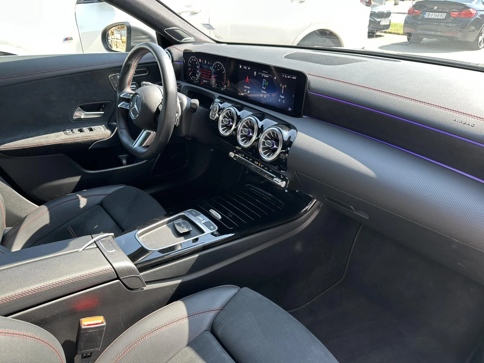 Mercedes-Benz CLA 200 AMG, снимка 7 - Автомобили и джипове - 55326277