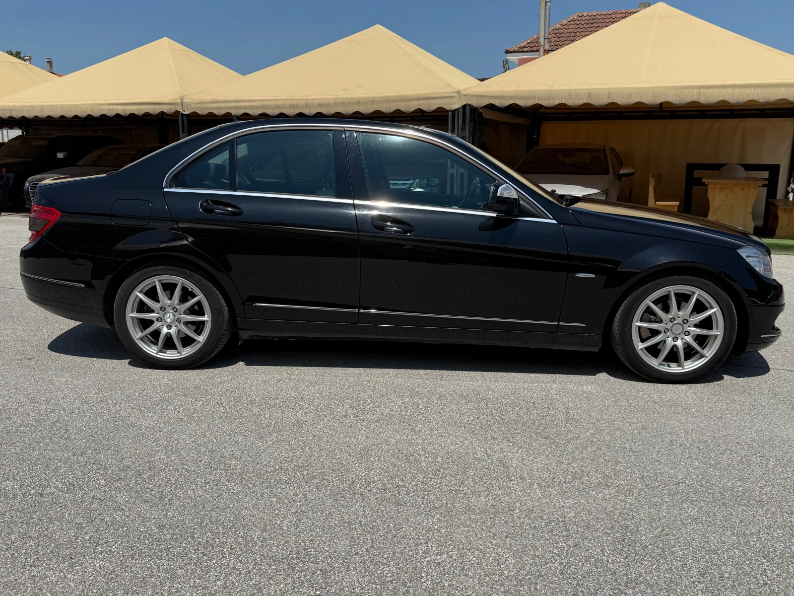 Mercedes-Benz C 200 CDI Avantgarde 6ск. !ТОП СЪСТОЯНИЕ!, снимка 4 - Автомобили и джипове - 55359640