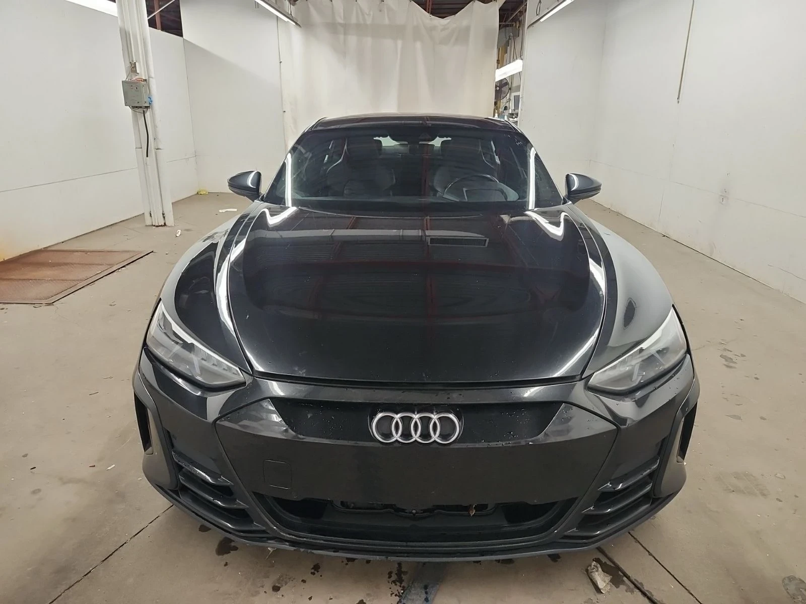 Audi E-Tron GT QUATTRO* Pano* Back cam* Обдухване* Подгрев* , снимка 6 - Автомобили и джипове - 55548104