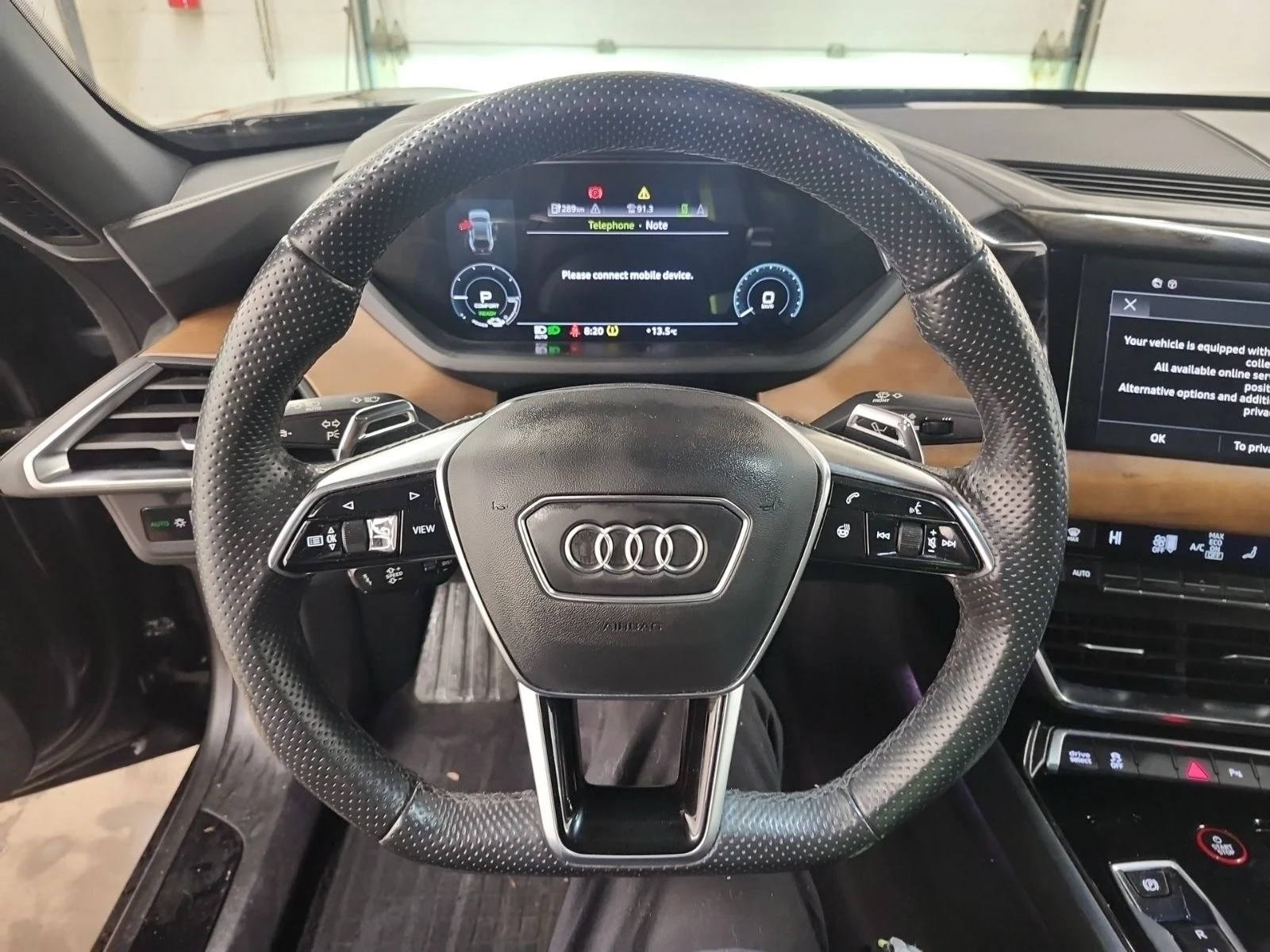 Audi E-Tron GT QUATTRO* Pano* Back cam* Обдухване* Подгрев* , снимка 8 - Автомобили и джипове - 55548104
