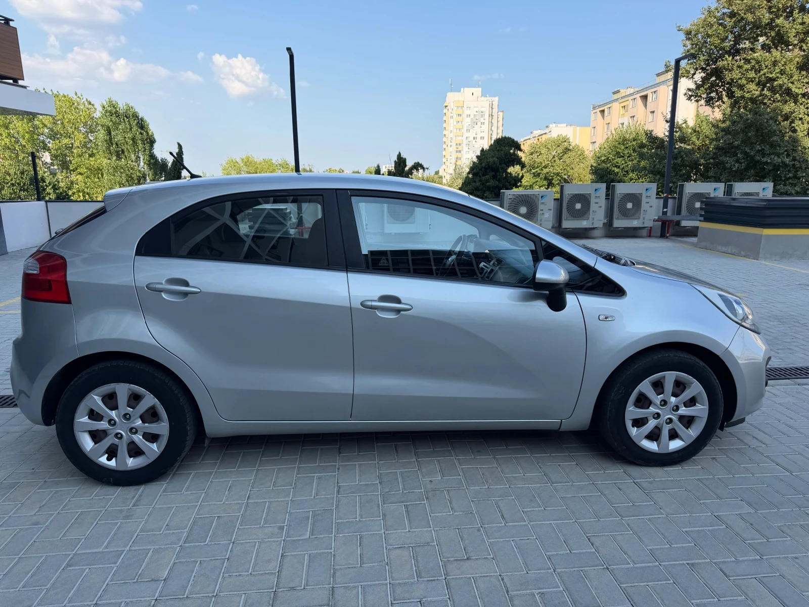 Kia Rio 1.1CRDi , снимка 6 - Автомобили и джипове - 55593061