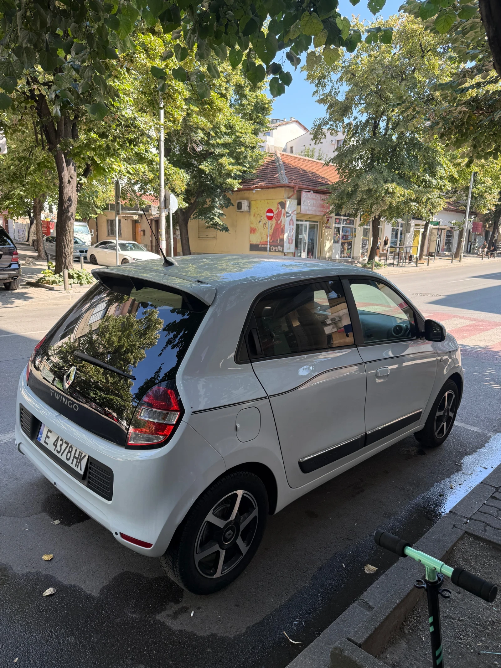 Renault Twingo, снимка 5 - Автомобили и джипове - 55798477