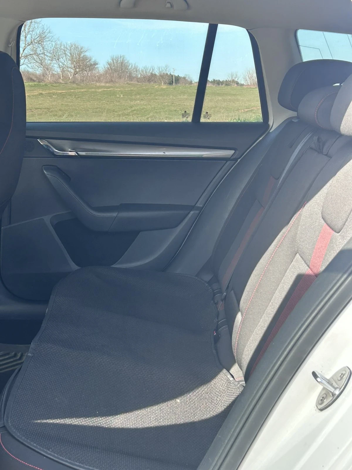 Skoda Octavia, снимка 14 - Автомобили и джипове - 56136234