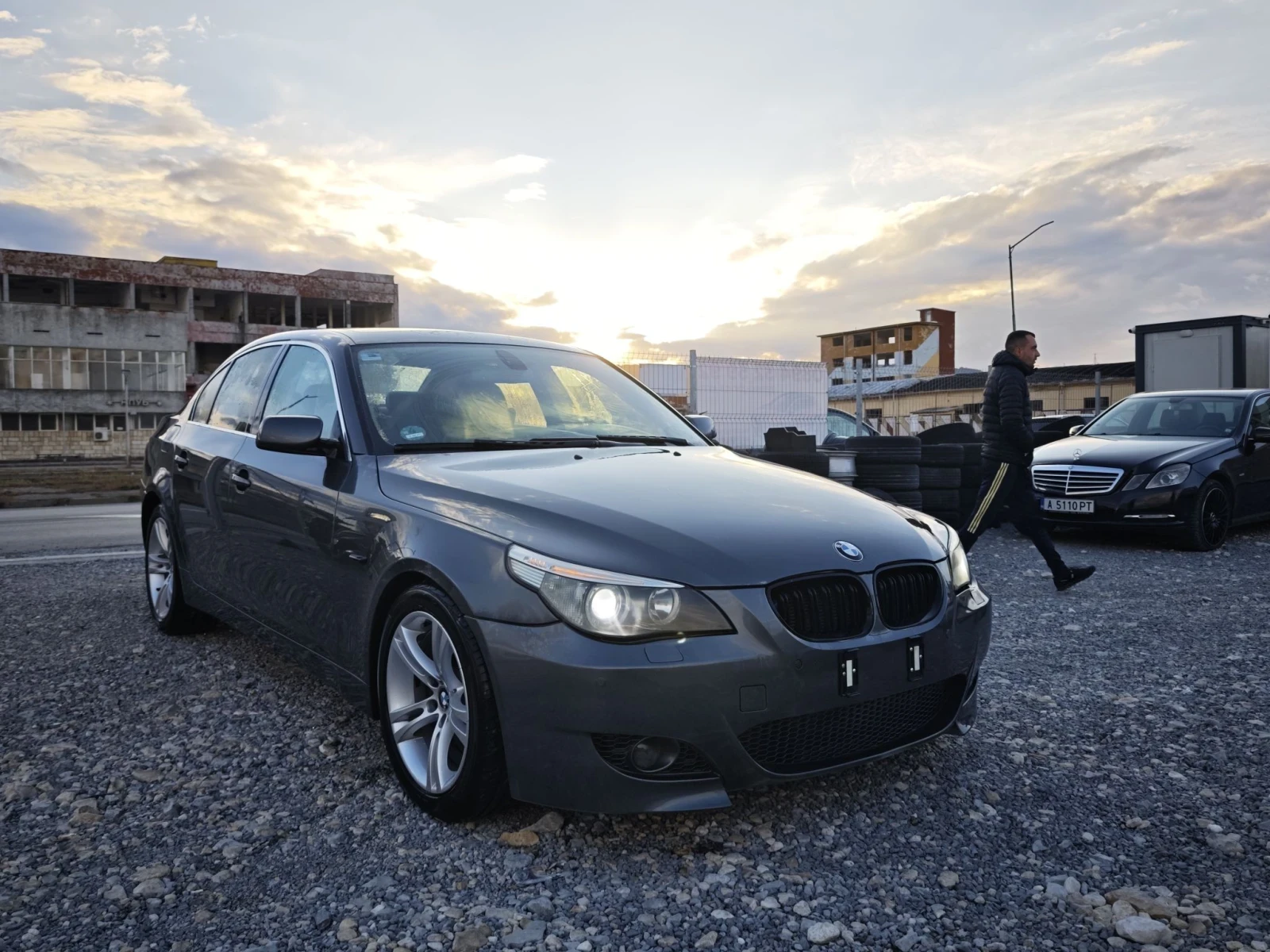 BMW 530 530d m57, снимка 3 - Автомобили и джипове - 56550319