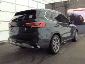 BMW X5 xDrive40i* Full LED* Gesture Control* Пано* Камери, снимка 2