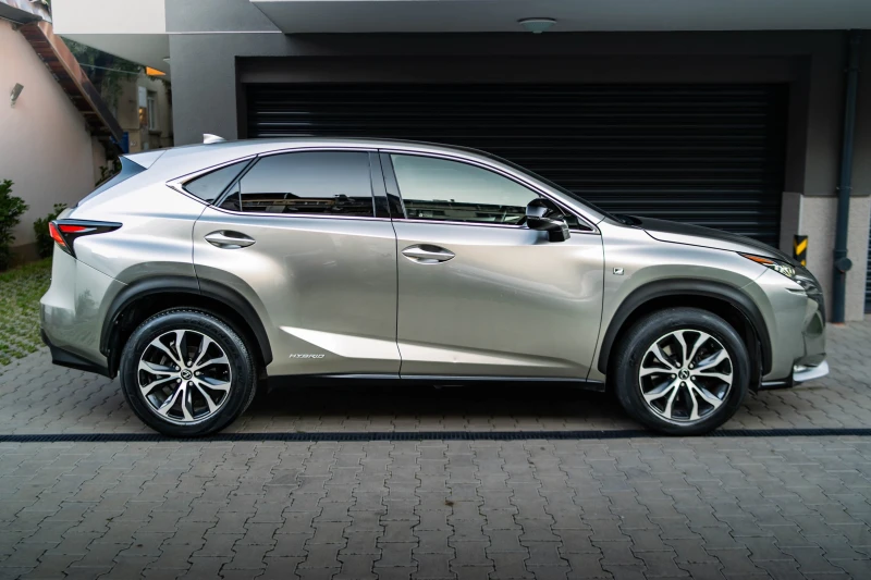 Lexus NX 300h F Sport МНОГО ЗАПАЗЕН, ВСИЧКИ ЕКСТРИ, снимка 6 - Автомобили и джипове - 47231018