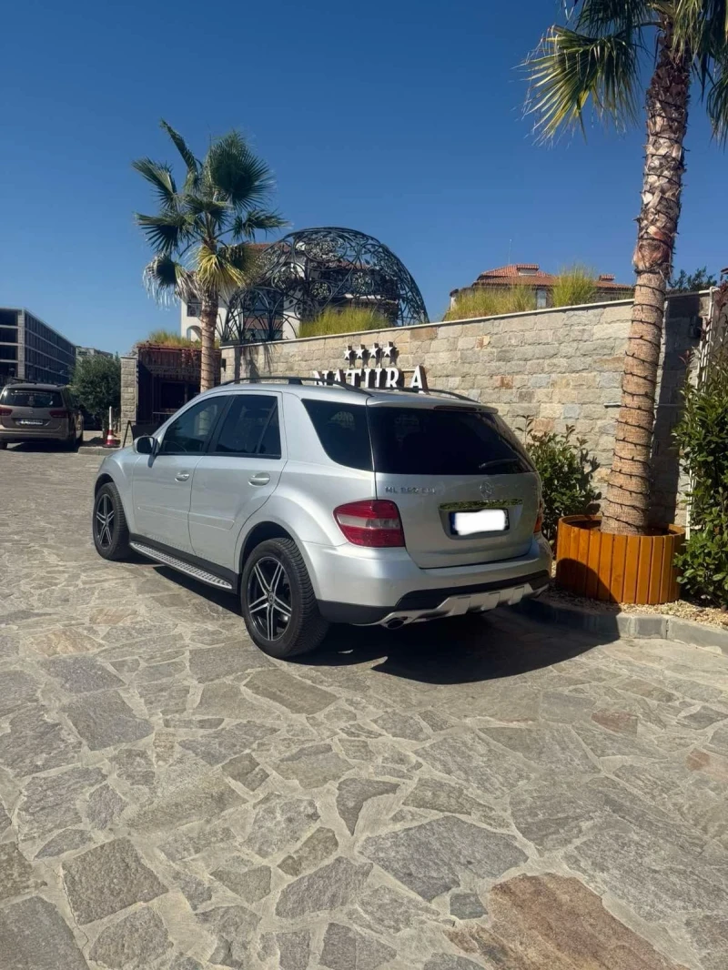 Mercedes-Benz ML 320, снимка 4 - Автомобили и джипове - 51574531