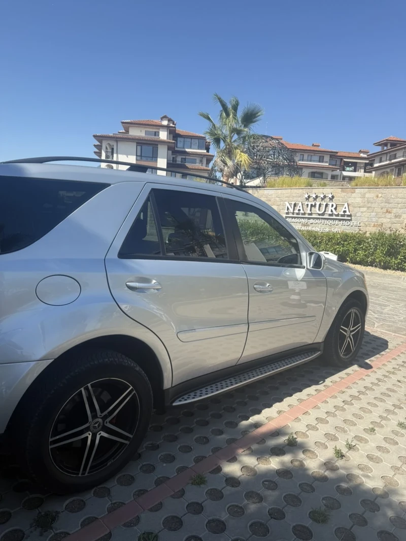 Mercedes-Benz ML 320, снимка 5 - Автомобили и джипове - 51574531