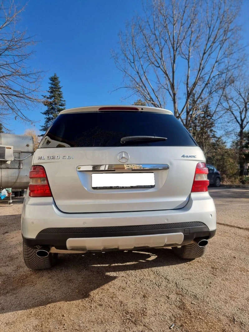 Mercedes-Benz ML 320, снимка 8 - Автомобили и джипове - 48793037