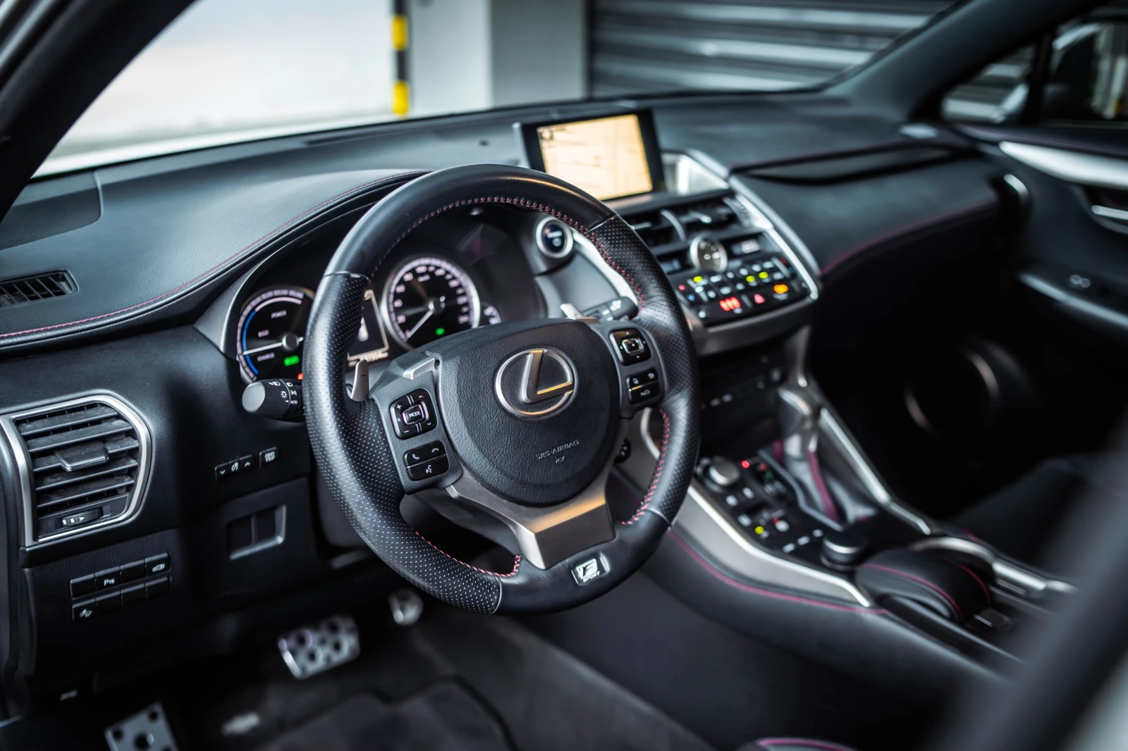 Lexus NX 300h F Sport МНОГО ЗАПАЗЕН, ВСИЧКИ ЕКСТРИ - изображение 7