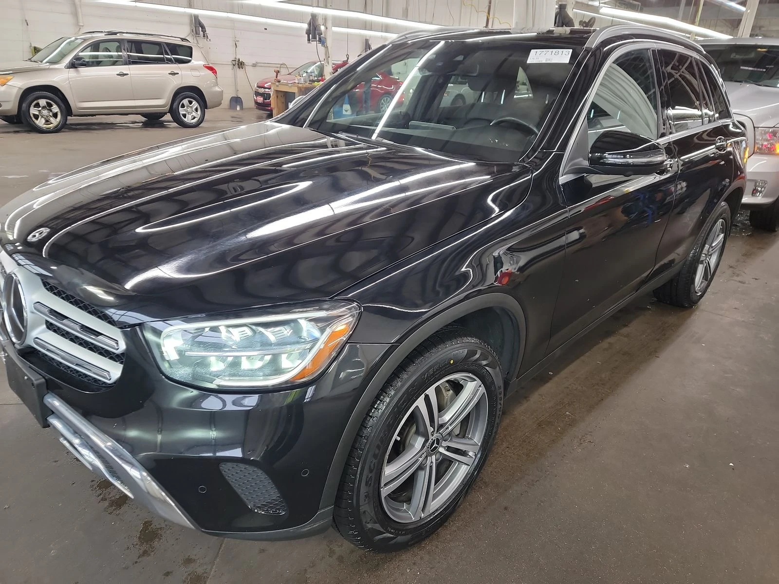 Mercedes-Benz GLC 300 burmaster* distronik* 360* pano* keyless* ambient* - [1] 