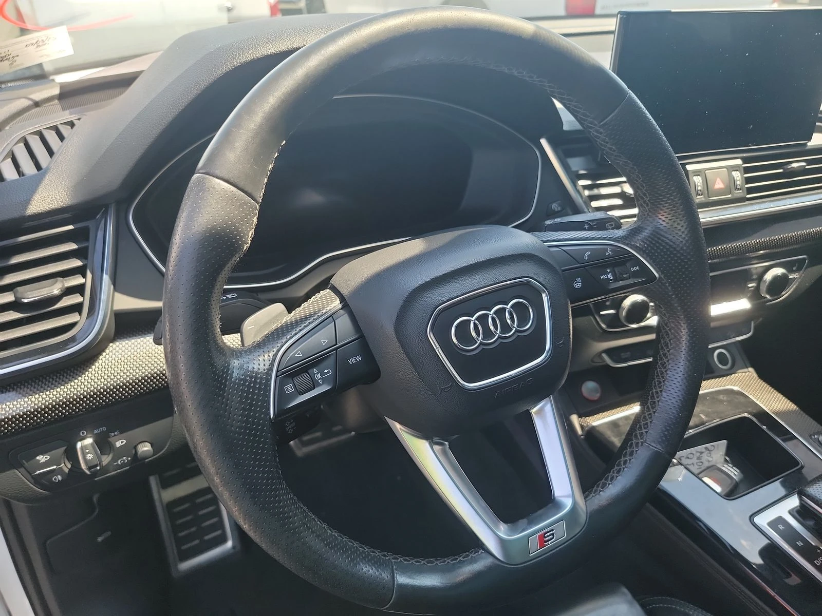Audi SQ5 BLACK OPTIC* DISTRONIK* B&O* 360* DIGITAL* CARBON* - изображение 7