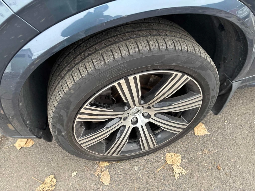 Volvo Xc90 * Inscription / HARMAN CARDON / 360 / CARFAX  - изображение 6