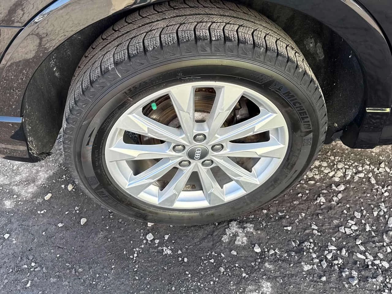 Audi Q3 * Komfort * CARFAX * DIGITAL * ПАНО * 3 КЛЮЧА, снимка 14 - Автомобили и джипове - 54141217