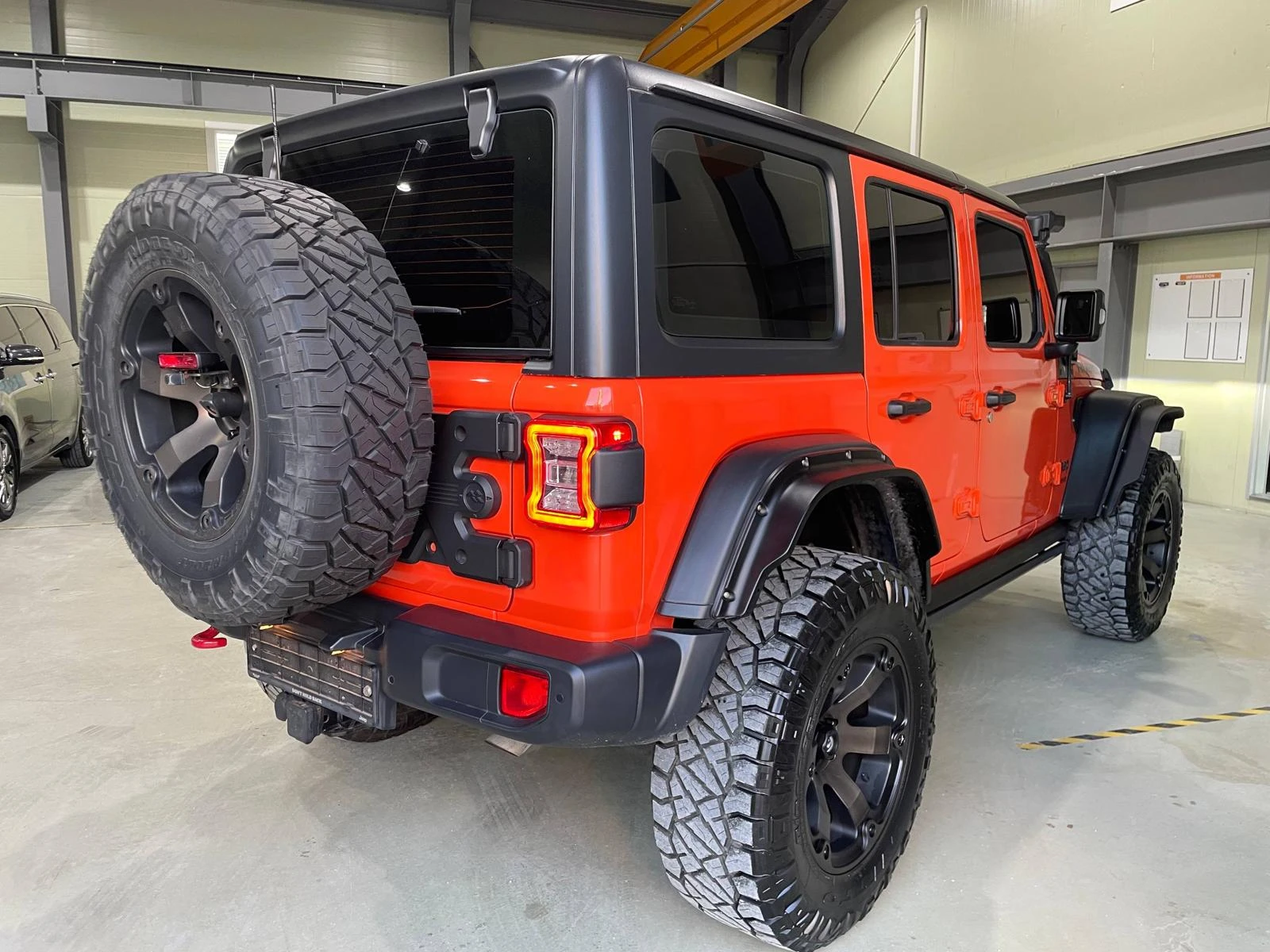 Jeep Wrangler 2.0 Rubicon ! 4-door !, снимка 6 - Автомобили и джипове - 54147232