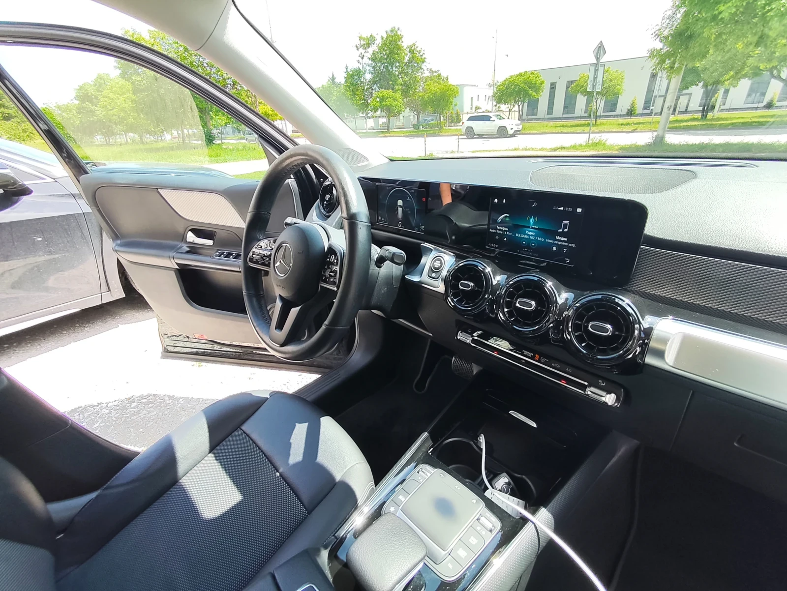 Mercedes-Benz GLB, снимка 4 - Автомобили и джипове - 54583528