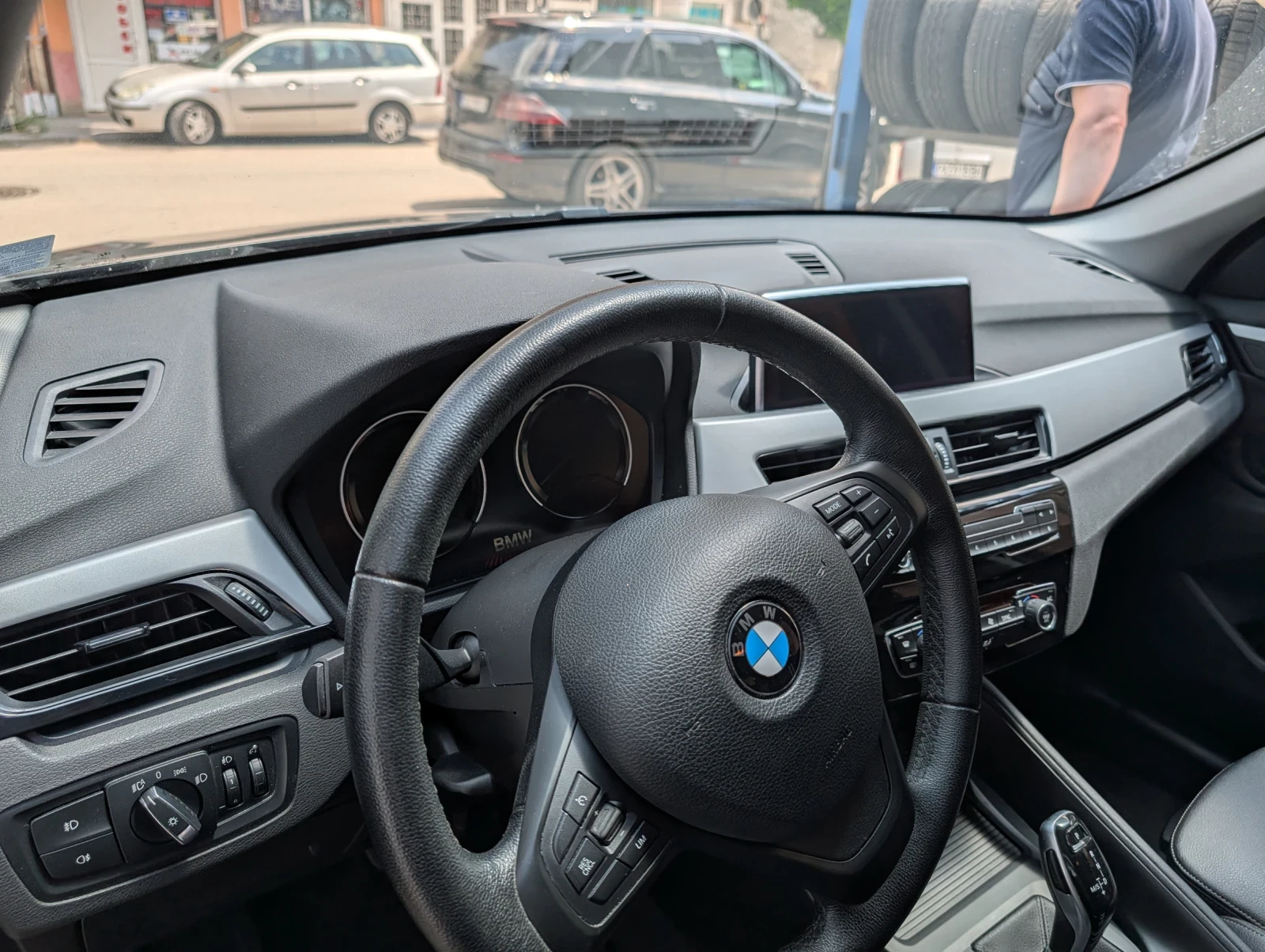 BMW X1 1.6 D Xline, снимка 7 - Автомобили и джипове - 54659914