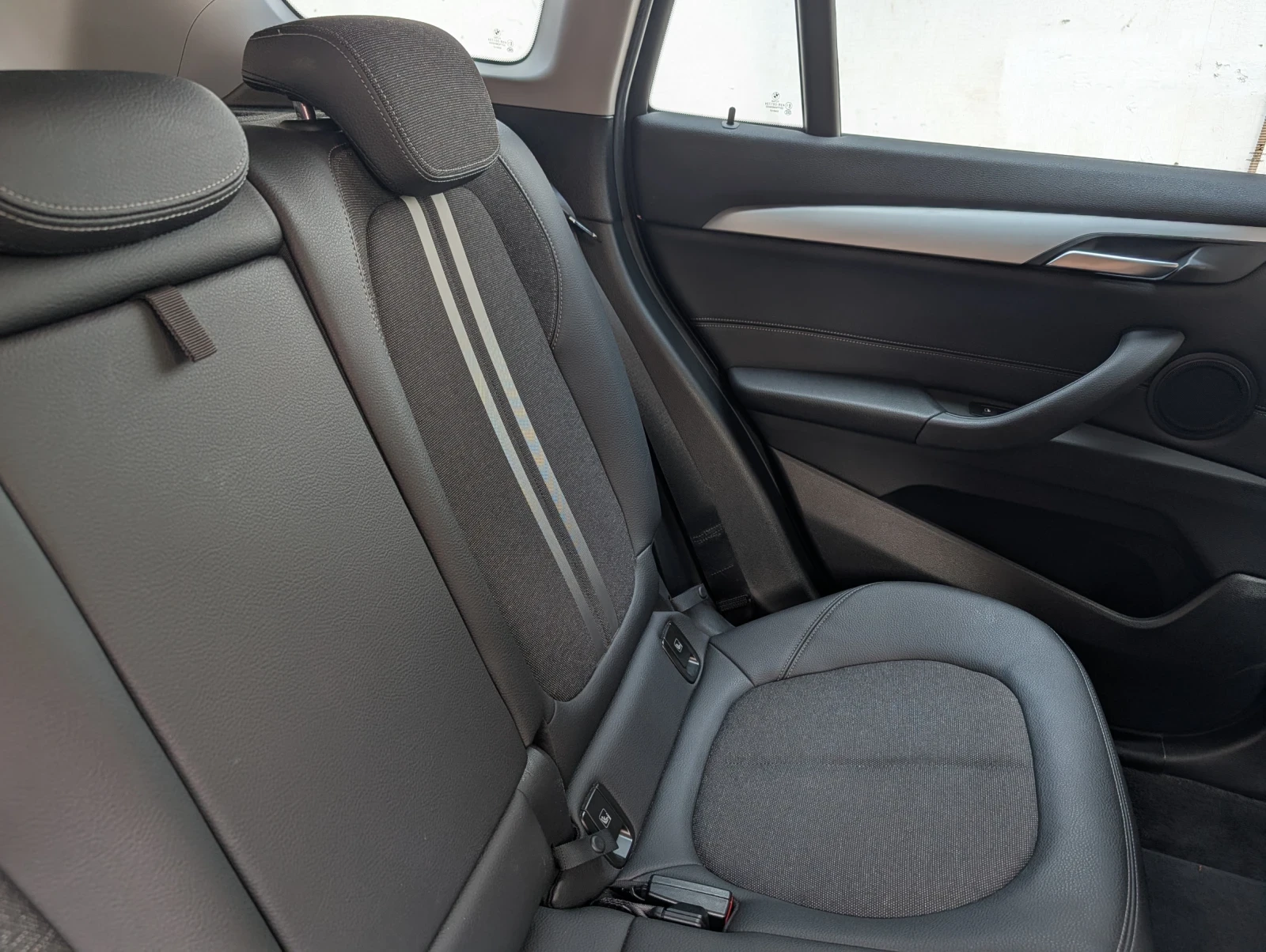 BMW X1 1.6 D Xline, снимка 9 - Автомобили и джипове - 54659914