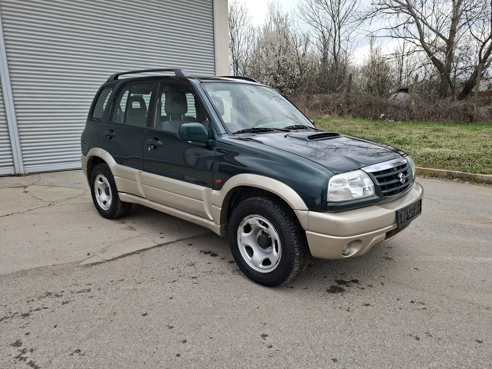 Suzuki Grand vitara 2.0HDI, снимка 3 - Автомобили и джипове - 55655416