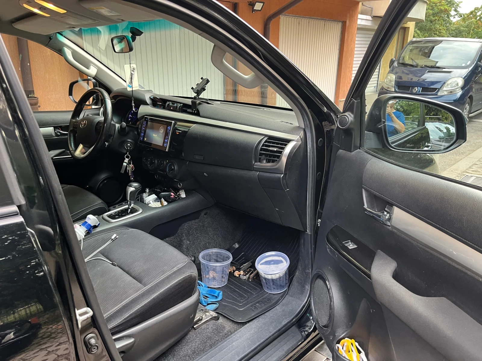 Toyota Hilux, снимка 15 - Автомобили и джипове - 55345731