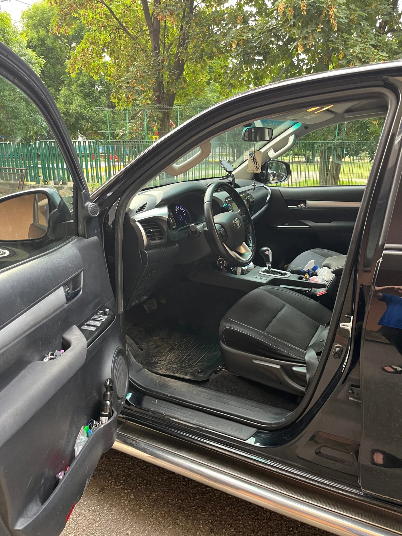 Toyota Hilux, снимка 14 - Автомобили и джипове - 55345731