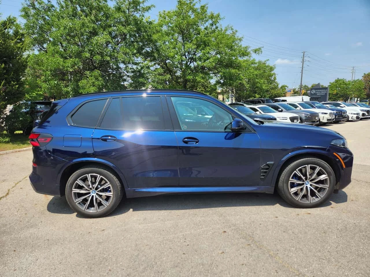 BMW X5 * xDrive50e * CARFAX * ОПЦИЯ ЗА ФИНАНСИРАНЕ , снимка 3 - Автомобили и джипове - 55386734