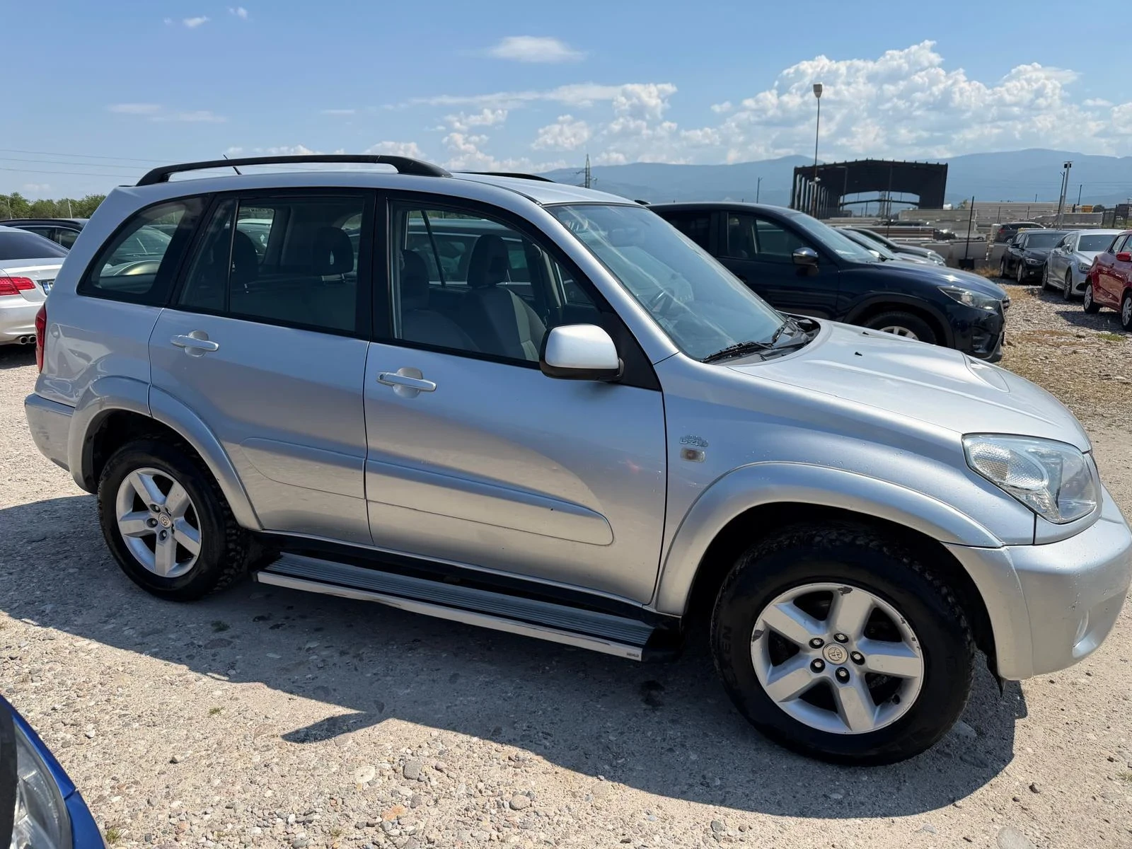Toyota Rav4 2.0 D4D , снимка 4 - Автомобили и джипове - 55847016