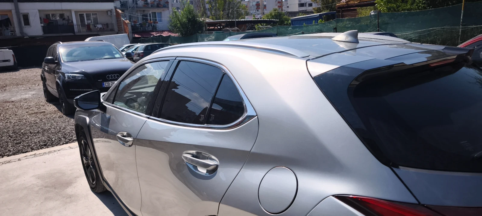 Lexus UX 250h 250h, снимка 2 - Автомобили и джипове - 56174796