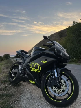 Yamaha YZF-R1, снимка 1