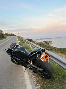 Yamaha YZF-R1, снимка 6