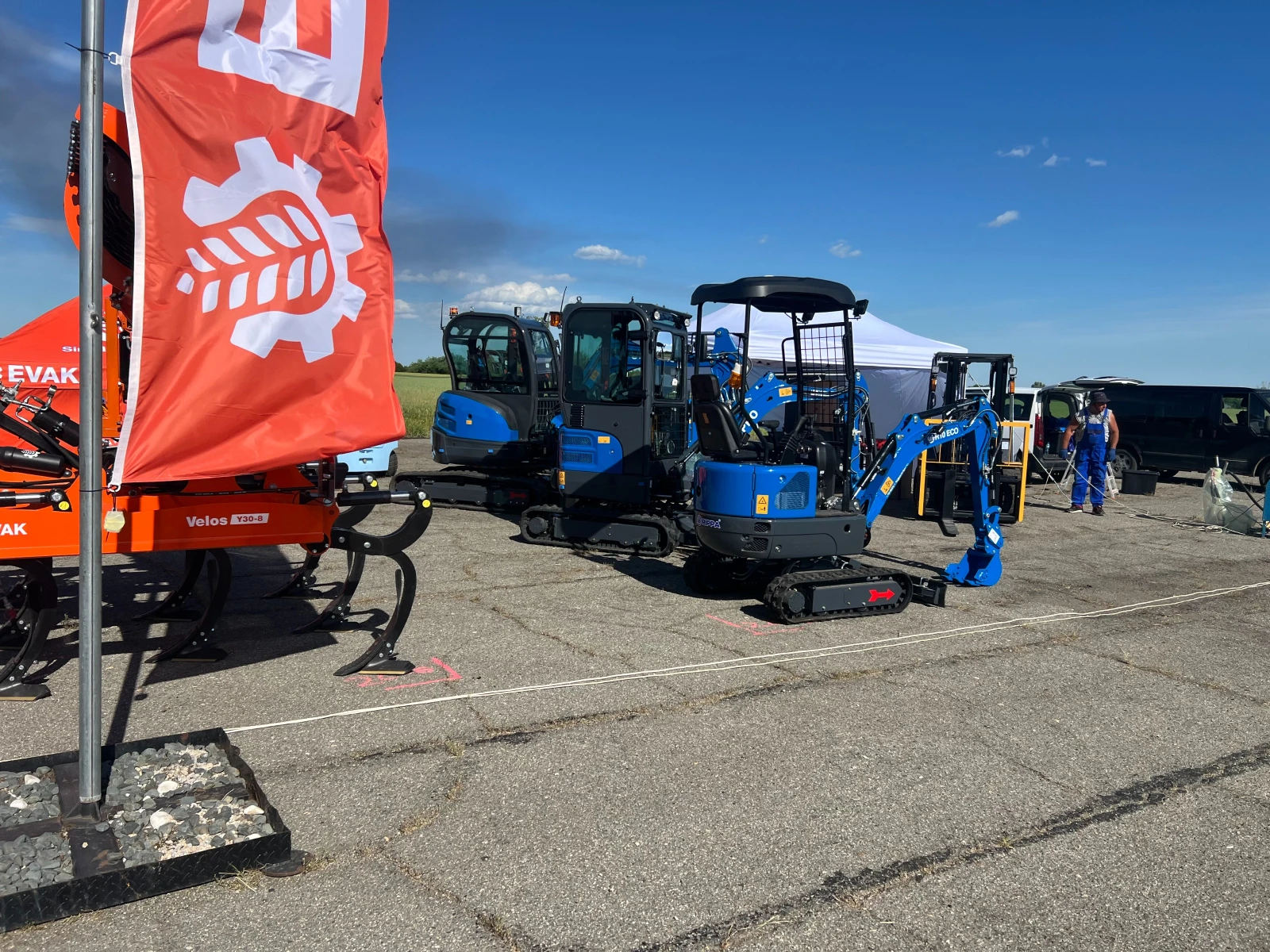 ����� Rippa R10 | ����������� �� �������� | ��� | Mobile.bg � ����������� 15