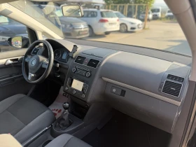 VW Touran 1.6TDI NAVI, снимка 16