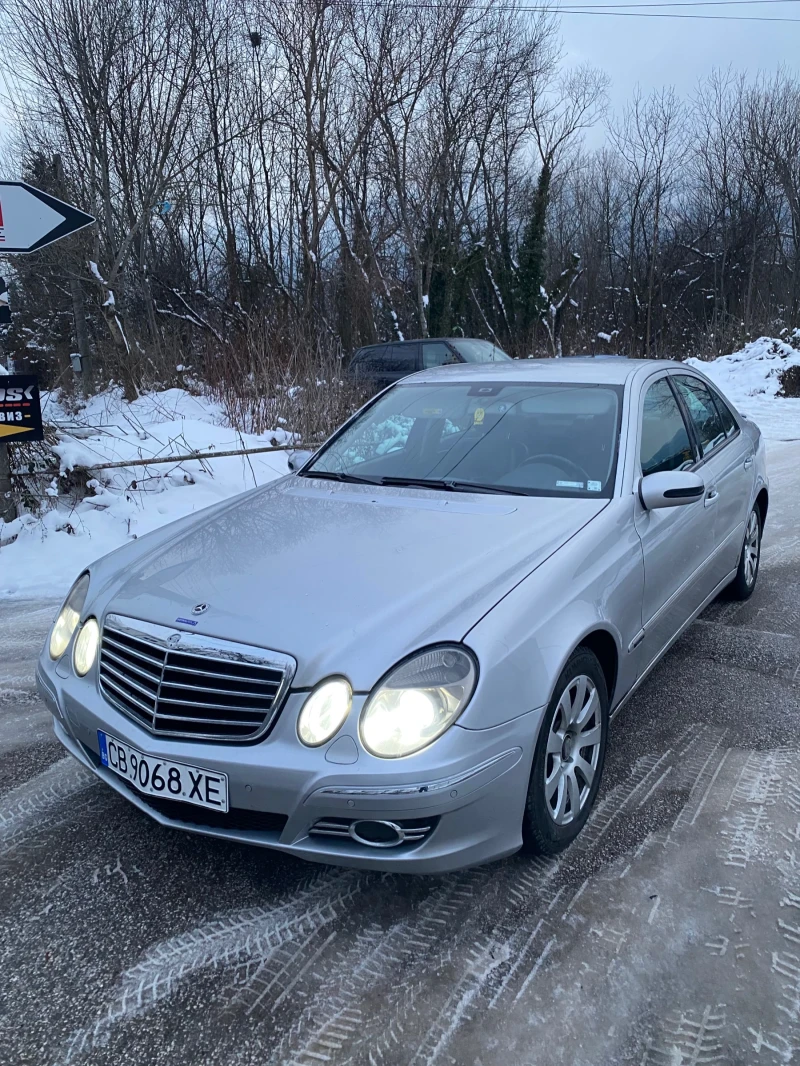 Mercedes-Benz E 220, снимка 5 - Автомобили и джипове - 48699758