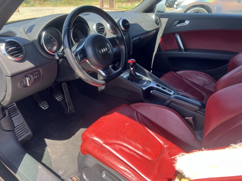 Audi Tt 2.0TFSI S-Line, снимка 11 - Автомобили и джипове - 50877349