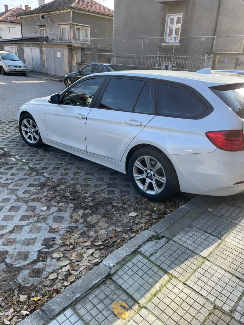 BMW 320, снимка 3 - Автомобили и джипове - 52501134