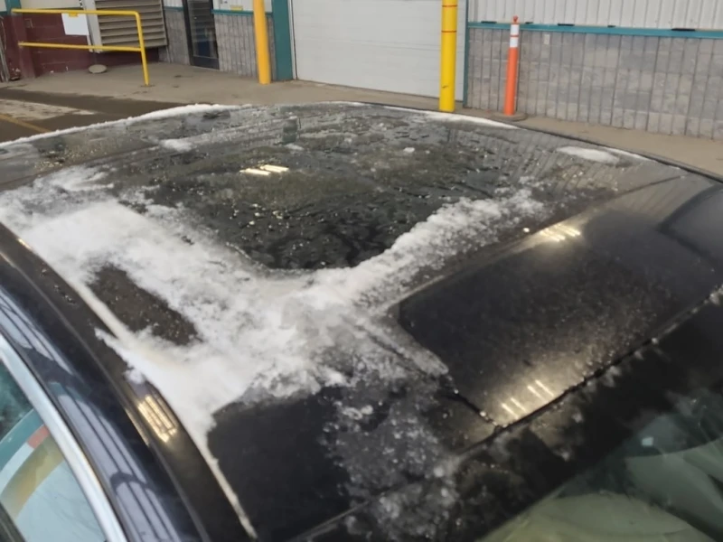 Mercedes-Benz C 300 * CARFAX * ЦЕНА ДО БГ, снимка 17 - Автомобили и джипове - 52791389