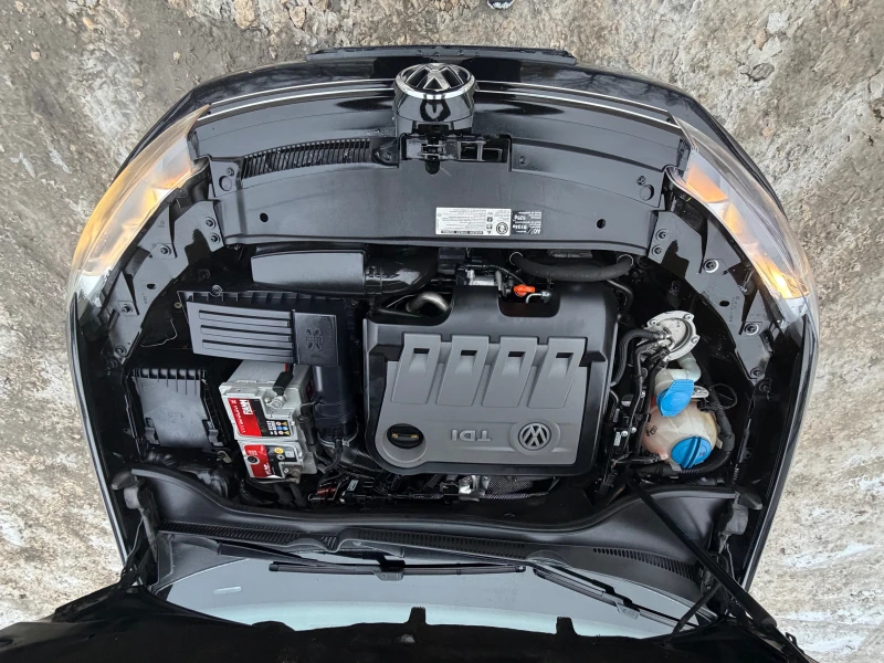 VW Golf 2.0TDI* 6SPEED* Evro5, снимка 13 - Автомобили и джипове - 53037338