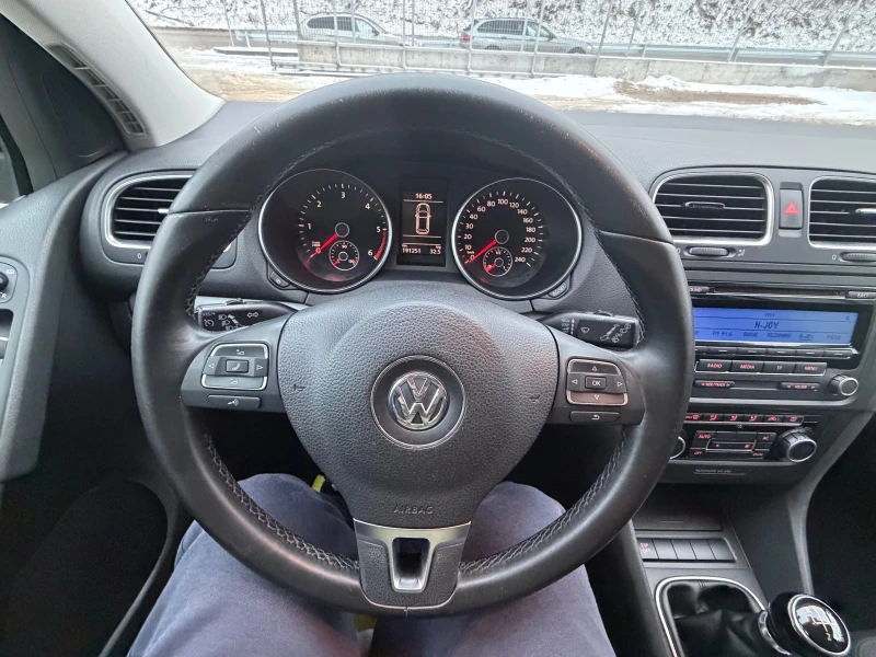 VW Golf 2.0TDI* 6SPEED* Evro5, снимка 11 - Автомобили и джипове - 53037338
