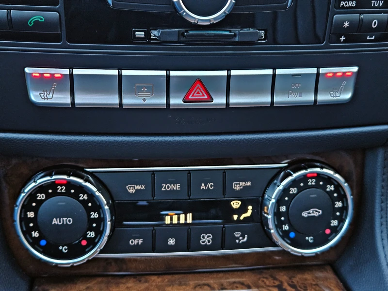 Mercedes-Benz CLS 350 AMG/GERMANY/ПОДГРЕВ/LIZING, снимка 13 - Автомобили и джипове - 53112807