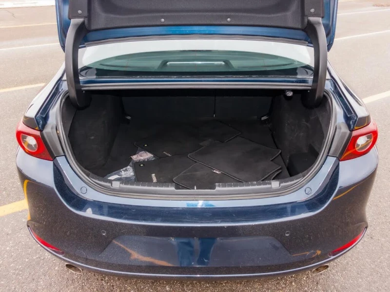 Mazda 3 GT* AWD with Turbo* АвтоКредит* (ЦЕНА ДО БГ), снимка 6 - Автомобили и джипове - 53500056