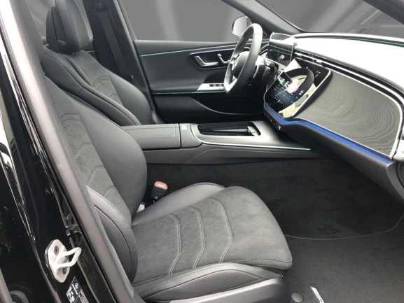 Mercedes-Benz E 300 de 4Matic = AMG Line = Premium Гаранция - изображение 10