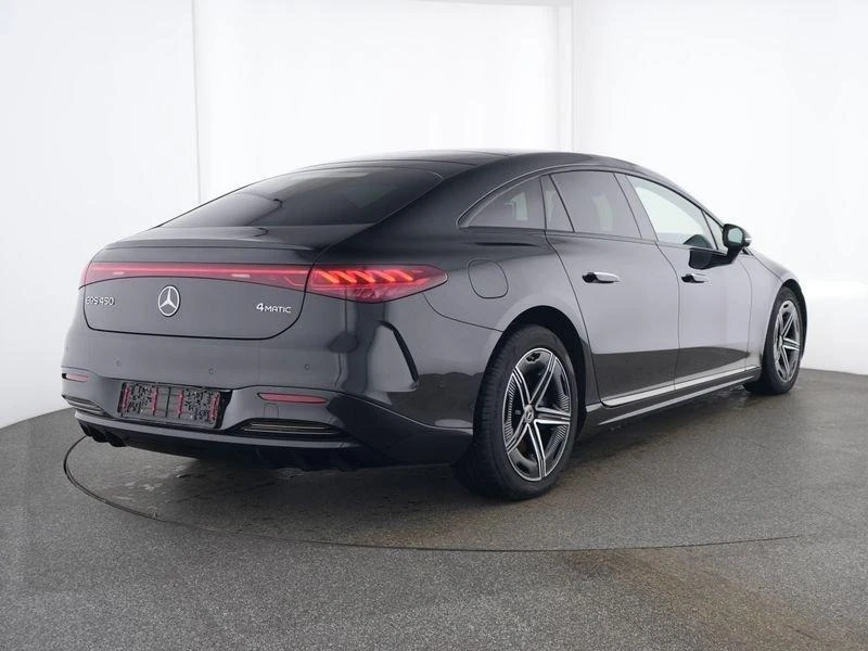 Mercedes-Benz EQS 450+ /AMG/4-MATIC/HYPERSCREEN/125kWh/BURM/PANO/360, снимка 4 - Автомобили и джипове - 52934396