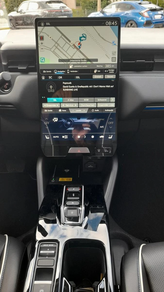 Honda e:Ny1 BASIS/204HP/CAM/ACC/CPLAY/LED/NAVI/KLESS/144q, снимка 10 - Автомобили и джипове - 54139289