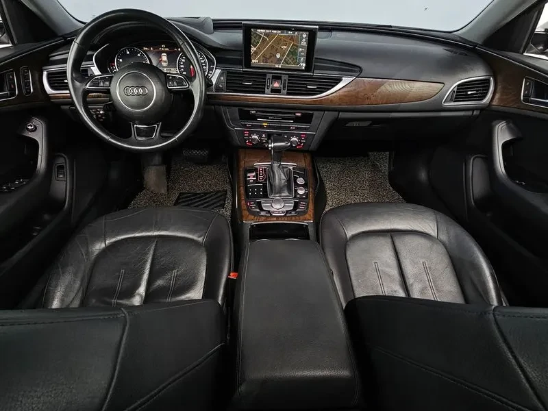 Audi A6 2.0 TDI, снимка 7 - Автомобили и джипове - 55057919